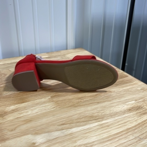 Sugar Noelle Low Red Micro size 7.5 - Picture 7 of 7